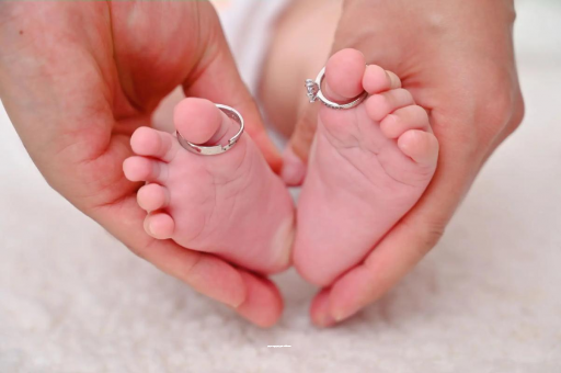 西藏五个月孕妇肚子多大